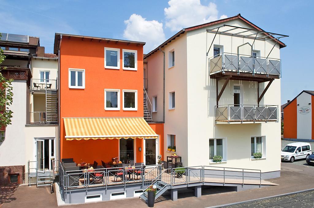 Hotel Maurer Saarwellingen Exterior foto