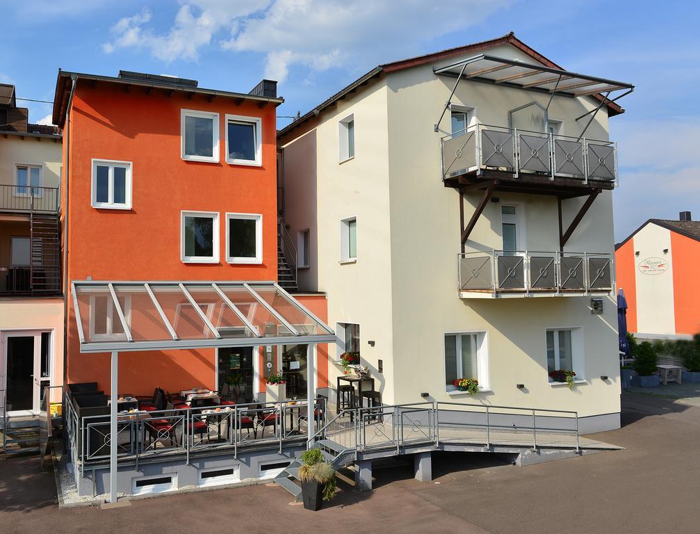 Hotel Maurer Saarwellingen Exterior foto